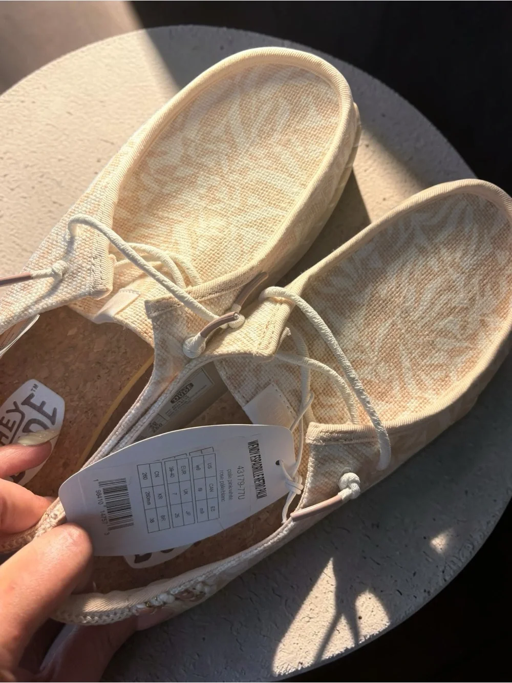 Hey Dude Women's Light Beige Patterned Espadrille Slip-Ons NWT size 9